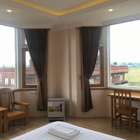 Five One Star Hotel Nyaung Shwe Ngoại thất bức ảnh