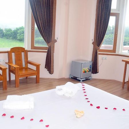 Five One Star Hotel Nyaung Shwe Ngoại thất bức ảnh