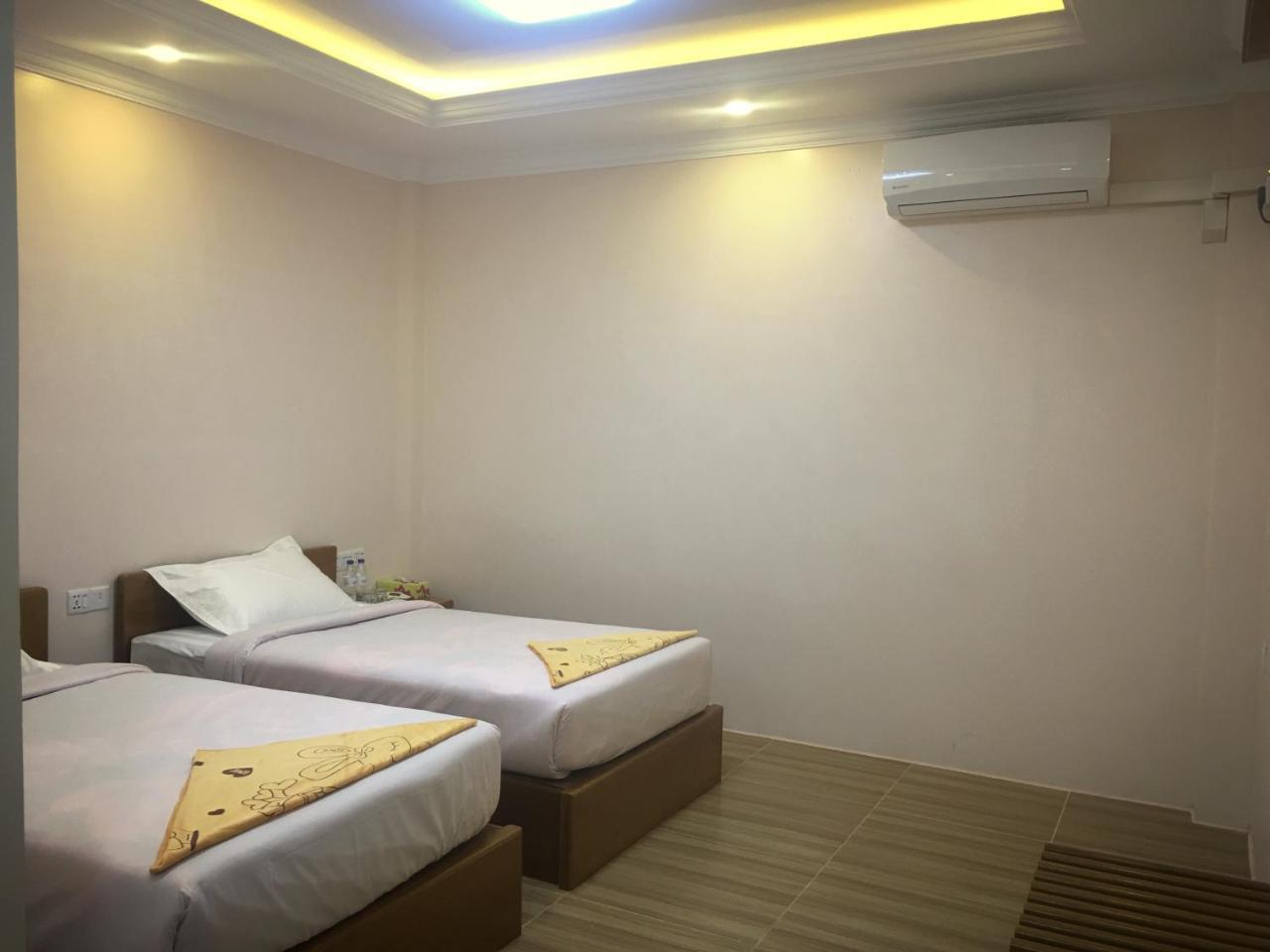 Five One Star Hotel Nyaung Shwe Ngoại thất bức ảnh